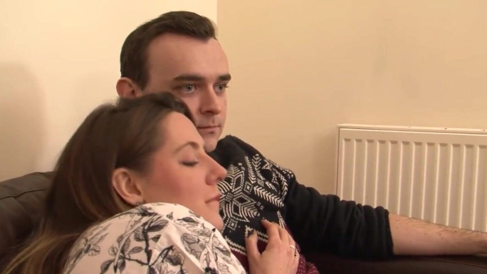 Housewife gets fucked by her sonnies most excellent friend